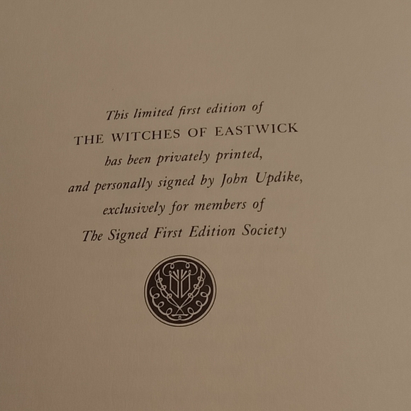 THE WITCHES OF EASTWICK BY JOHN UPDIKE - Picture 3 of 4